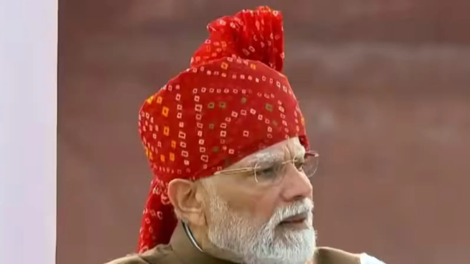 PM Modi: മത്സരപരീക്ഷകൾക്ക് ഓൺലൈൻ കോച്ചിങ് ഫ്രീ, ഒരു കോടി പേർക്ക് എഐ പരിശീലനം; വമ്പൻ പ്രഖ്യാപനങ്ങളുമായി പ്രധാനമന്ത്രി