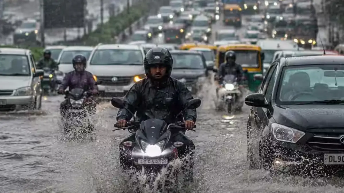 Delhi Rain: ഉത്തരേന്ത്യയിൽ കനത്ത മഴ; വെള്ളക്കെട്ടിൽ മുങ്ങി ഡൽഹി-എൻസിആർ, മഴക്കെടുതി രൂക്ഷം