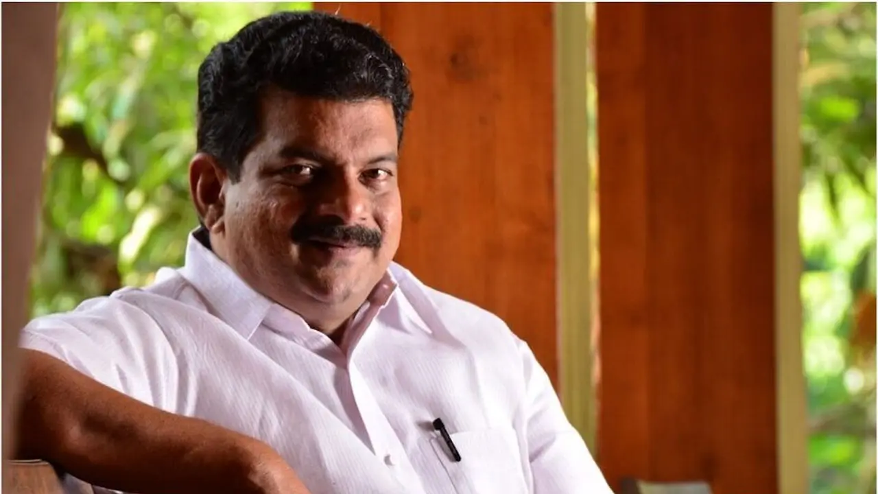 Beypore Poll Defeat: ബേപ്പൂരിലെ തോൽവി പഠിക്കാൻ കോൺഗ്രസ് സമിതി; യുഡിഎഫ് വോട്ട് ചോർച്ചയിൽ പിടിവിടാതെ പിവി അൻവർ