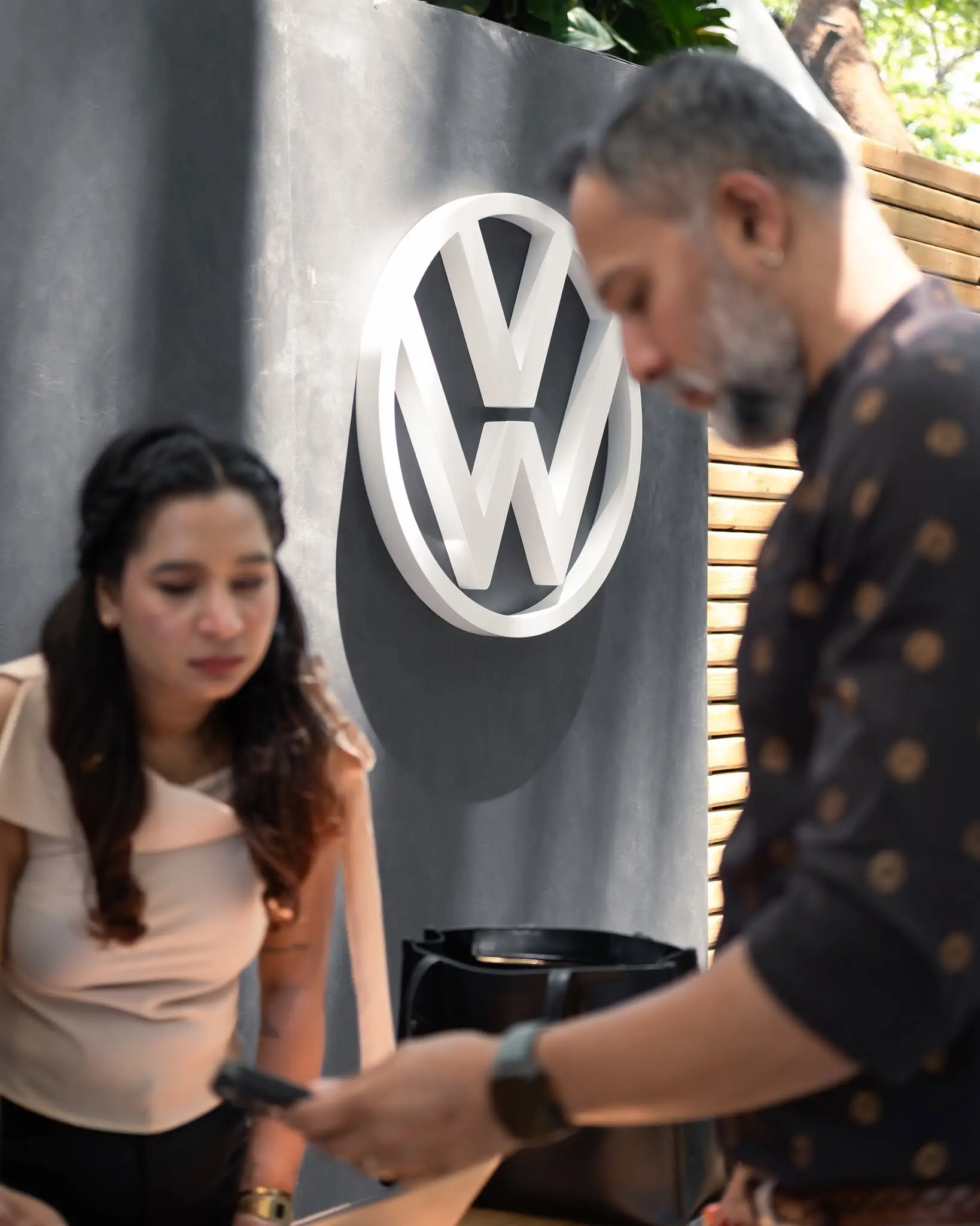 Volkswagen layoff: เดซเตเดเตโเดธเตโเดตเดพเดเตบ เดเดเตเดคเตเดค เดชเตเดฐเดคเดฟเดธเดจเตเดงเดฟเดฏเดฟเตฝ, เดเดฐเต เดฒเดเตเดทเด เดเตเดตเดจเดเตเดเดพเดฐเต เดชเดฟเดฐเดฟเดเตเดเตเดตเดฟเดเดพเตป เดเดฐเตเดเตเดเตเดจเตเดจเต!