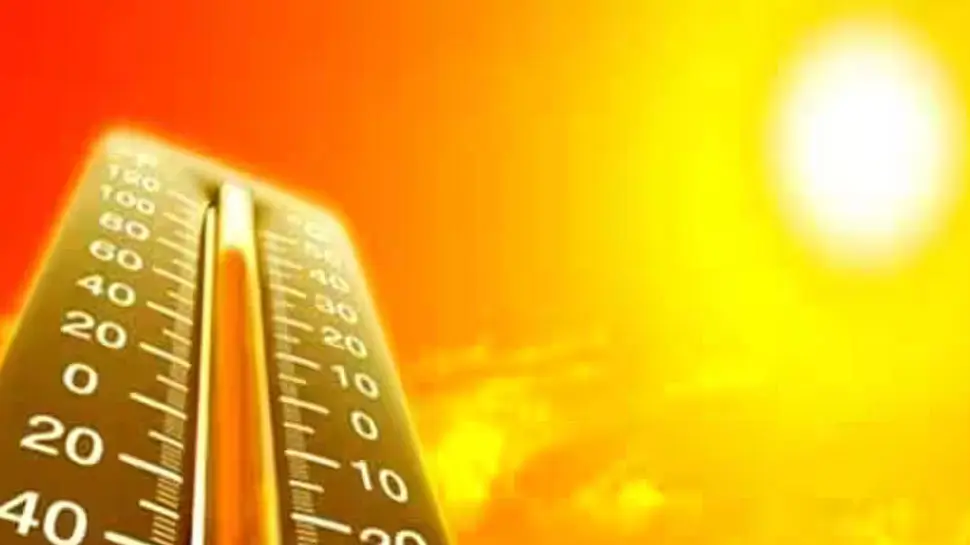 Kerala Weather Updates: സംസ്ഥാനത്ത് ഇന്നും നാളെയും ചൂട് കടുക്കും; താപനില 3-4 ഡിഗ്രി വരെ ഉയർന്നു!