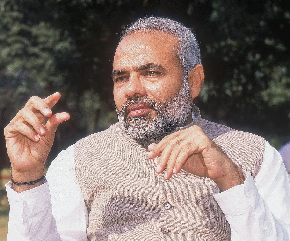 PM Modi Birthday: ആർഎസ്എസ് പ്രവർത്തകൻ മുതൽ പ്രധാനമന്ത്രി വരെ.... മോദിയുടെ അപൂർവ്വ ചിത്രങ്ങൾ!
