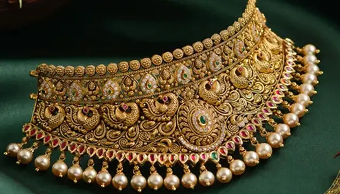 Kerala Gold Rate Today: സ്വർണവിലയിൽ നേരിയ ഇടിവ്; ഇന്ന് കുറഞ്ഞത് 240 രൂപ