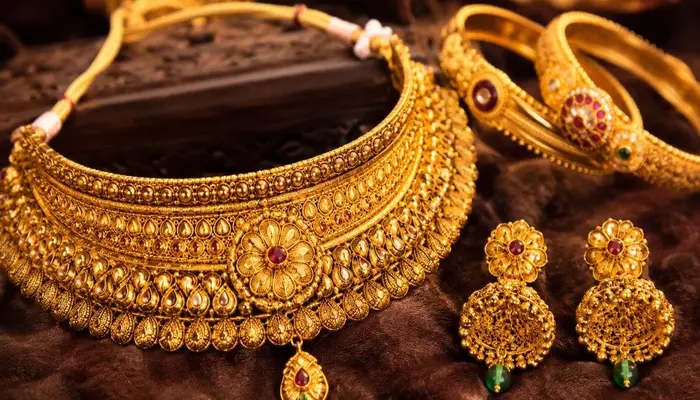 Kerala Gold Rate Today: കുതിച്ചു കേറി സ്വർണവില; ഇന്ന് വർധിച്ചത് 760 രൂപ!