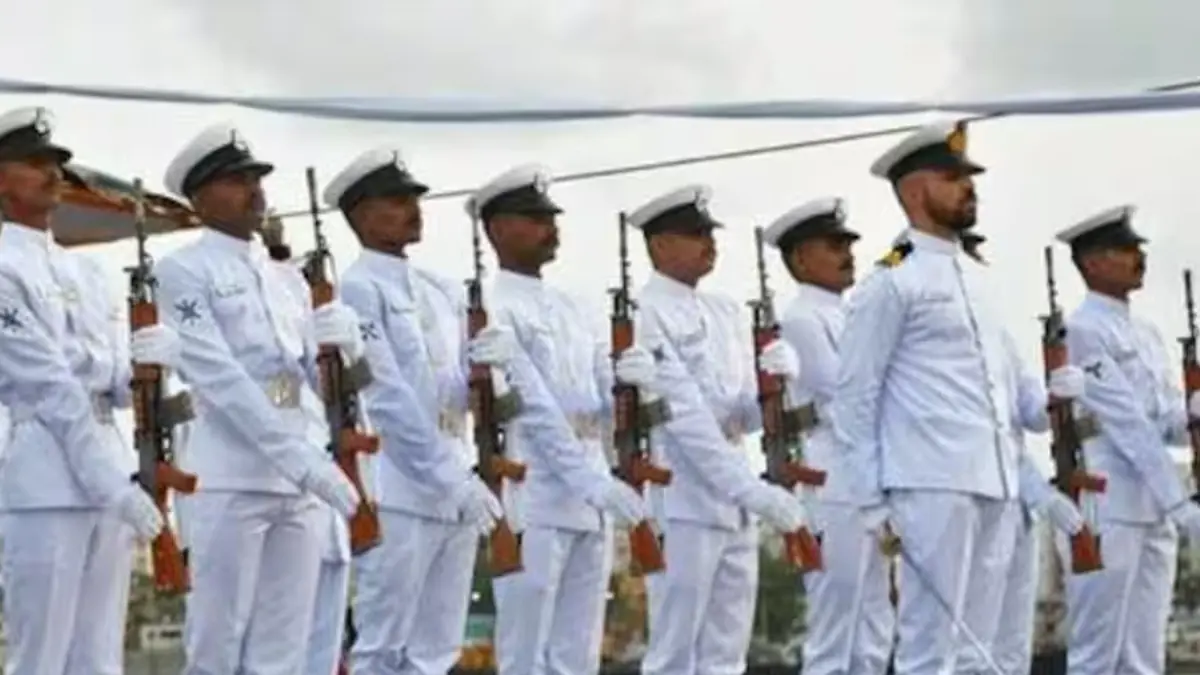 Indian Navy Sailor Recruitment 2026: ഇന്ത്യൻ നേവിയിൽ സെയിലർ തസ്തികയിലേക്ക് കായിക താരങ്ങൾക്ക് അപേക്ഷ സമർപ്പിക്കാം; എഴുത്തുപരീക്ഷയില്ല