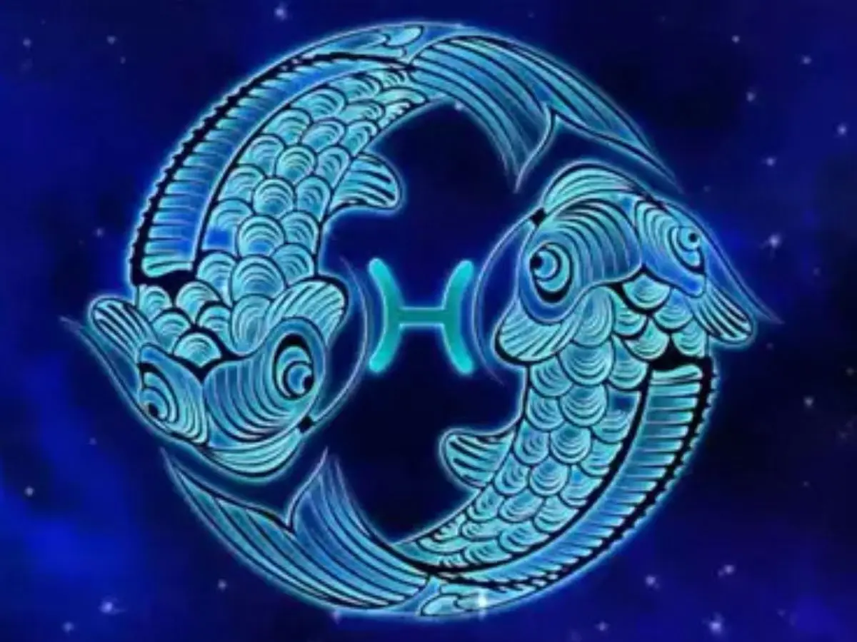 മീനം (Pisces): ഇന്നിവർ സംസാരിക്കുന്നതിന് മുമ്പ് ചിന്തിക്കുന്നത് ഗുണം ചെയ്യും. നിങ്ങൾ പറയുന്ന ഒരു ചെറിയ കാര്യം പോലും മറ്റൊരാളിൽ ആഴത്തിലുള്ള സ്വാധീനം ചെലുത്തും. ഉന്നത വിദ്യാഭ്യാസത്തിനുള്ള പുതിയ വഴികൾ വിദ്യാർത്ഥികൾക്ക് തുറന്നേക്കാം