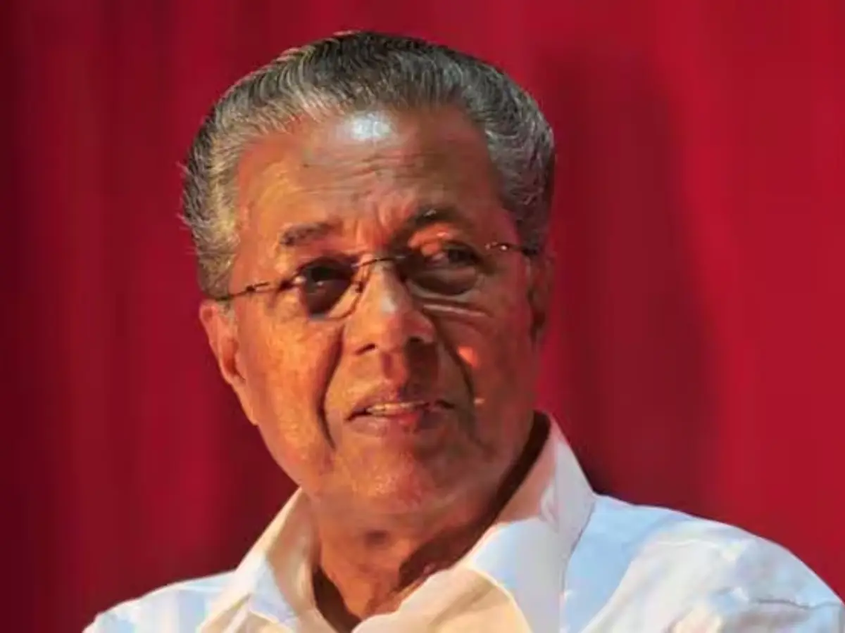 Pinarayi Vijayan: പിണറായി വിജയനെതിരായ വിജിലൻസ് അന്വേഷണം തടഞ്ഞ് സുപ്രീംകോടതി; ഹൈക്കോടതി ഉത്തരവും റദ്ദാക്കി