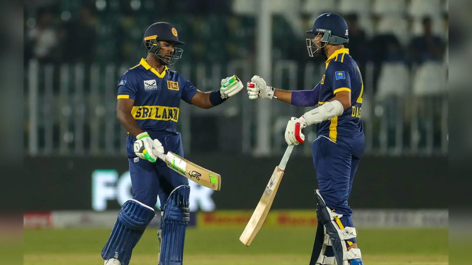 Sri lanka ODI: വിദേശ മണ്ണില്‍ വിസ്മയമായി ശ്രീലങ്ക, 430 റണ്‍സ് ലക്ഷ്യം മറികടന്ന് ഇംഗ്ലണ്ടിനെ വീഴ്ത്തി