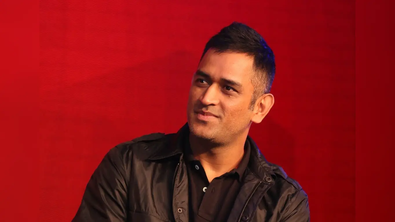 MS Dhoni Return: ധോണി ഐപിഎല്‍ കളിക്കുമോ? തീരുമാനം താരത്തിന് വിട്ട് മാനേജ്മെന്റ്