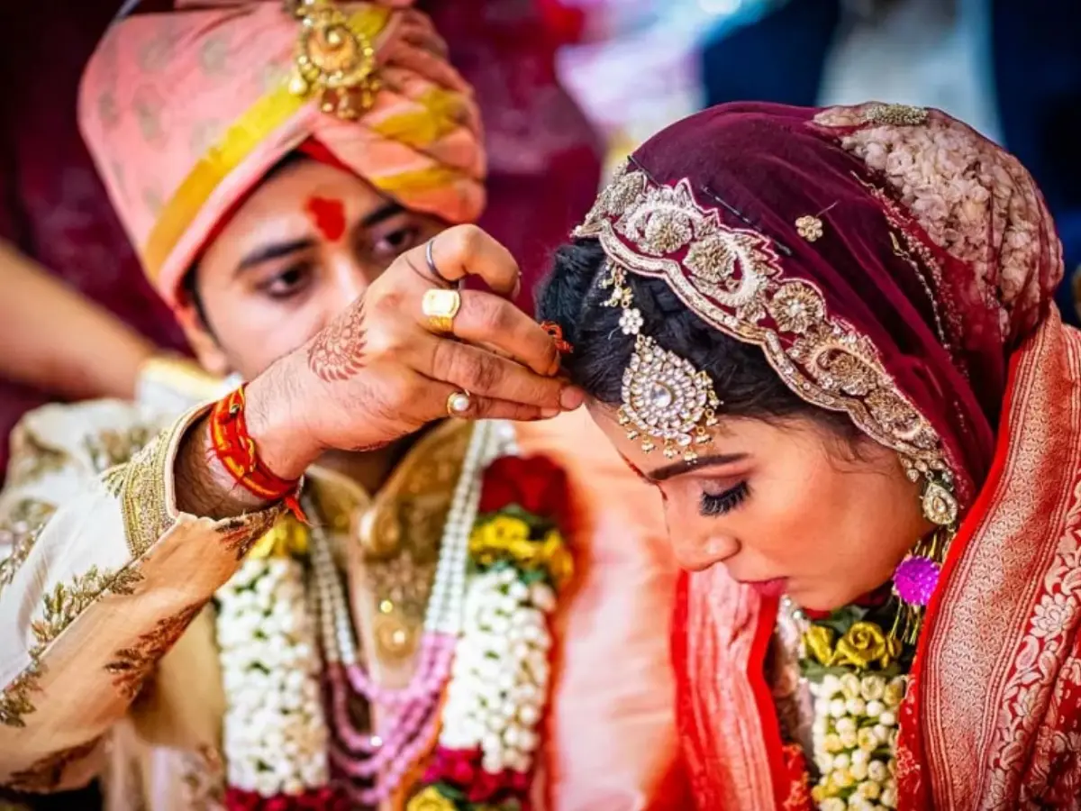 बेटी का पिता नहीं देता हैं दहेज