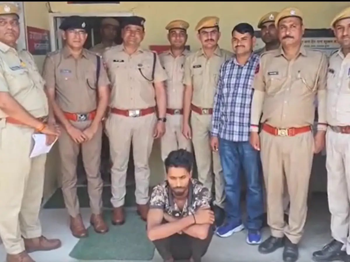 ठेका लेने का काम करता था आरोपी