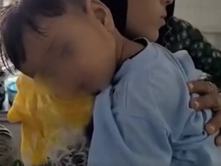 Rajasthan Crime: मिठाई खाओगे बेटा! लालच देकर 18 की मासूम को ले गया अंकल, फिर... Rajasthan Crime: मिठाई खाओगे बेटा! लालच देकर 18 की मासूम को ले गया अंकल, फिर...