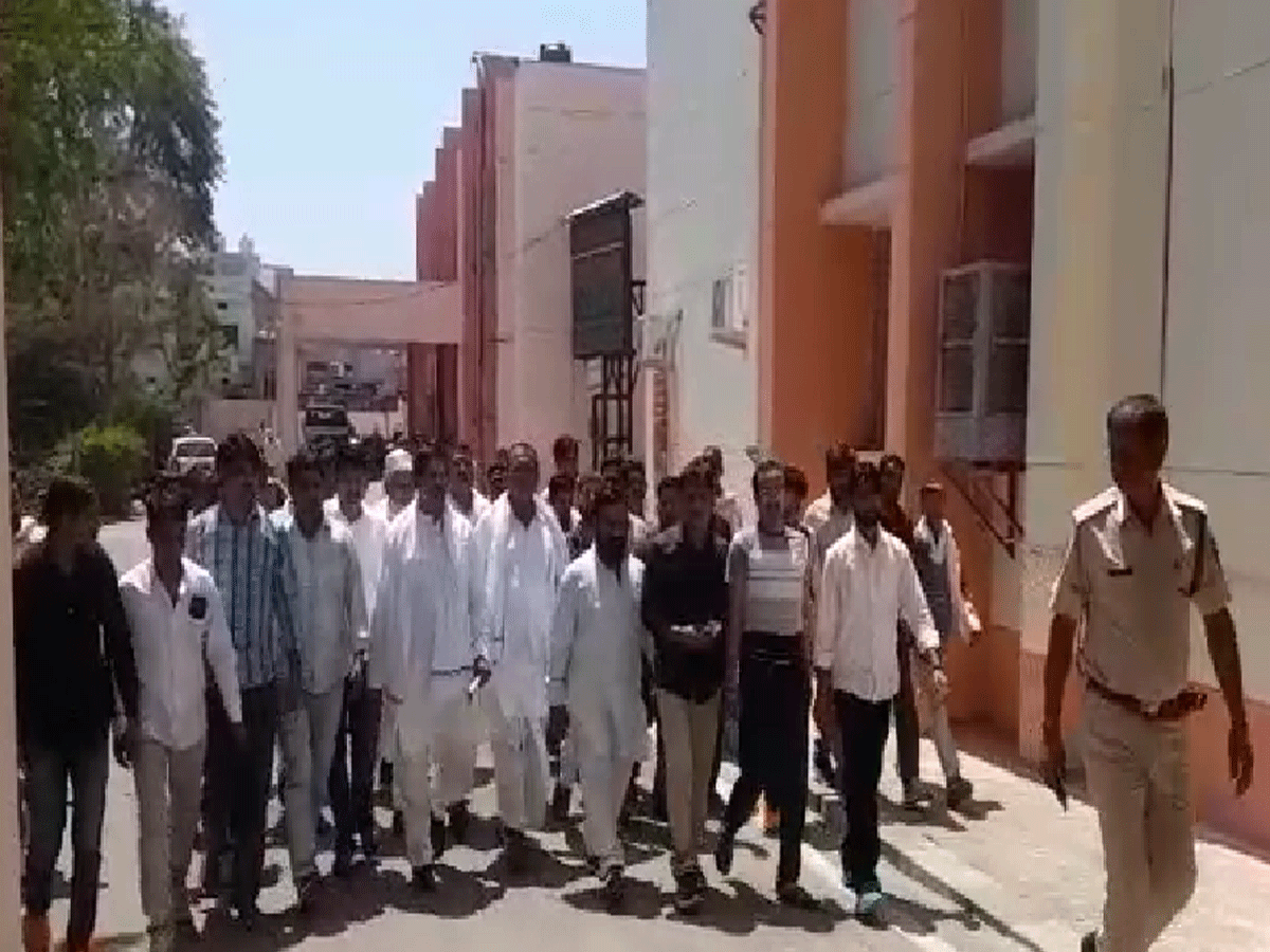 Karauli: नाबालिग बच्ची से गैंगरेप, अश्लील वीडियो बना किया ब्लैकमेल