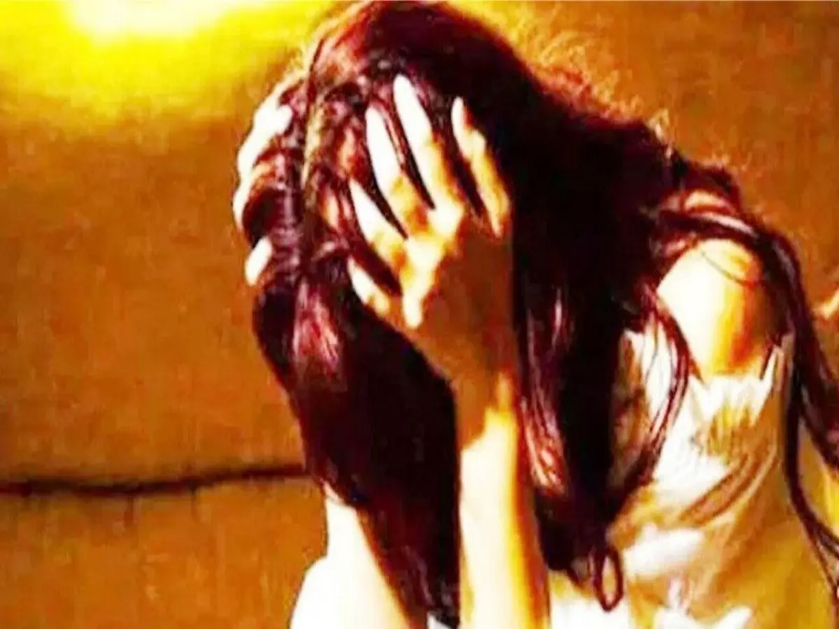 Rajasthan Crime: घर बुलाकर नाबालिग को पिलाई नशीली कोल्ड ड्रिंक, फिर रेप कर...