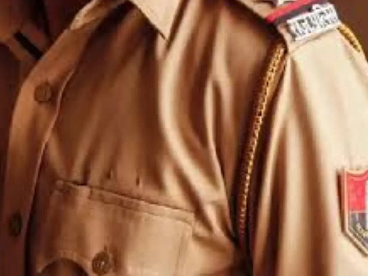 Jaipur News: जयपुर में सटोरिए को धमका कर तीन कॉन्स्टेबल ने ऐंठ लिए 25 लाख, तीन पुलिसकर्मियों पर गिरी गाज