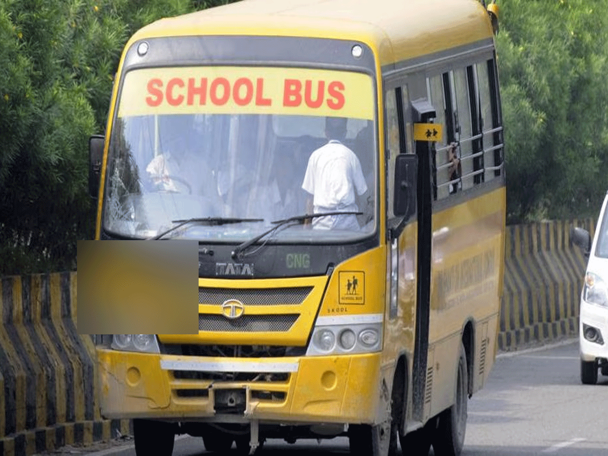 जयपुर के नामी स्कूल के कंडक्टर ने बस में  6 साल की बच्ची से की अश्लील हरकतें