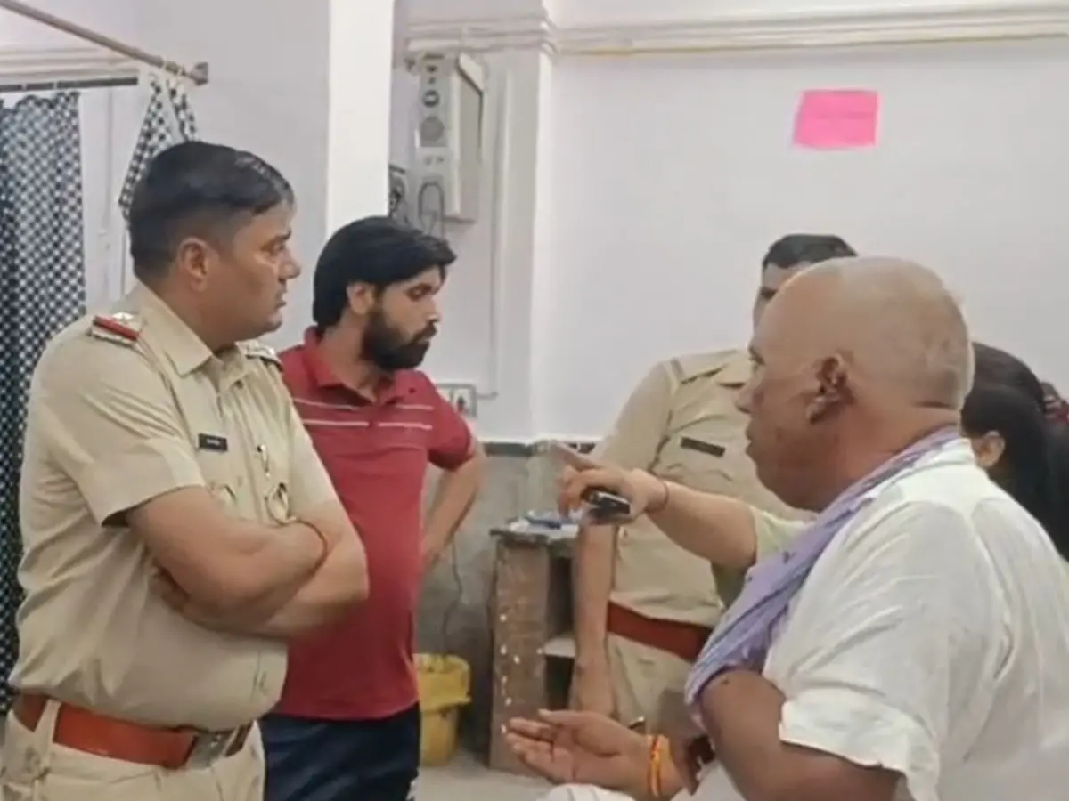 चुरू के डूंगर बालाजी मंदिर में परिवार के सदस्यों के बीच हुई मारपीट