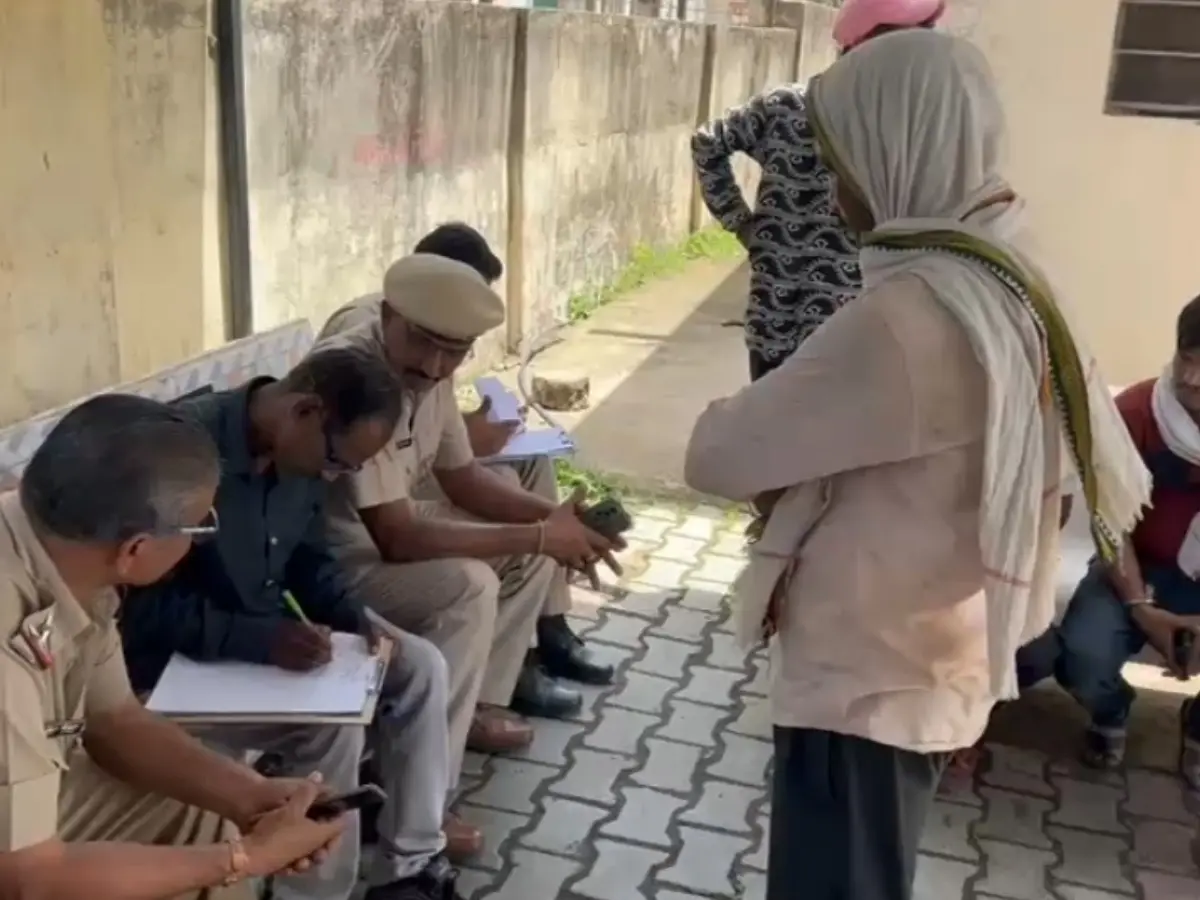 बांसवाड़ा में खेत में करंट से मां-बेटी झुलसी, महिला की हुई मौत