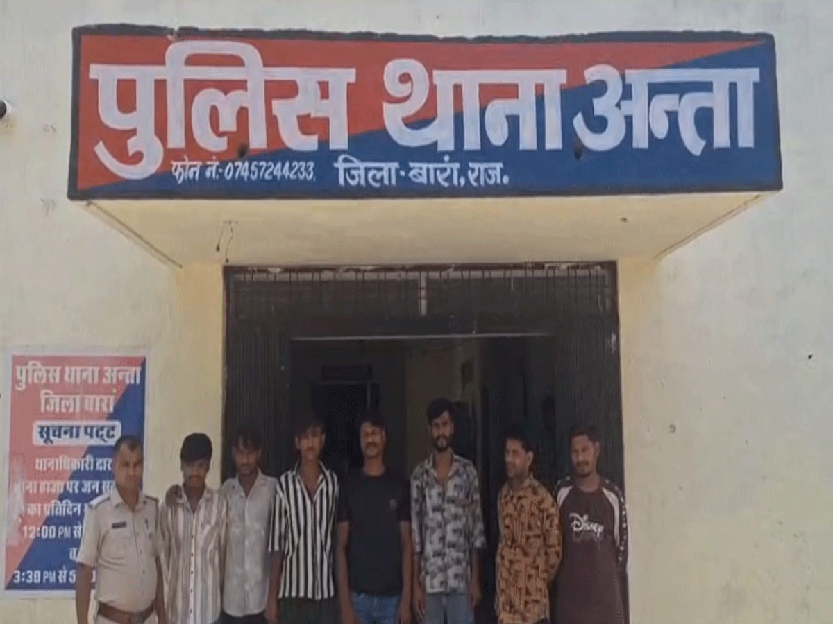 Baran News: नेशनल हाइवे 27 पेट्रोल पंप लूट का प्लान बनाते हुए 7 आरोपी गिरफ्तार Baran News: नेशनल हाइवे 27 पेट्रोल पंप लूट का प्लान बनाते हुए 7 आरोपी गिरफ्तार