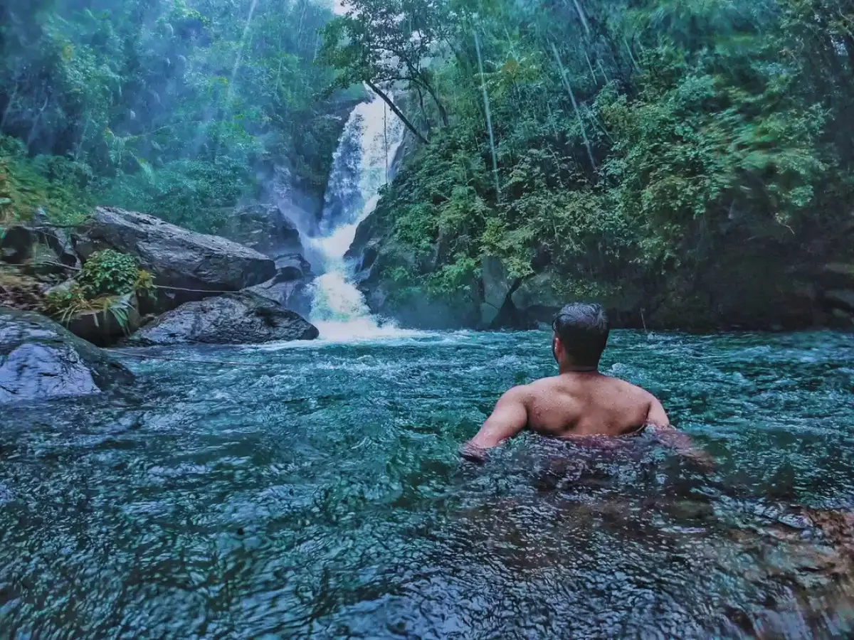 गरवा जी झरना