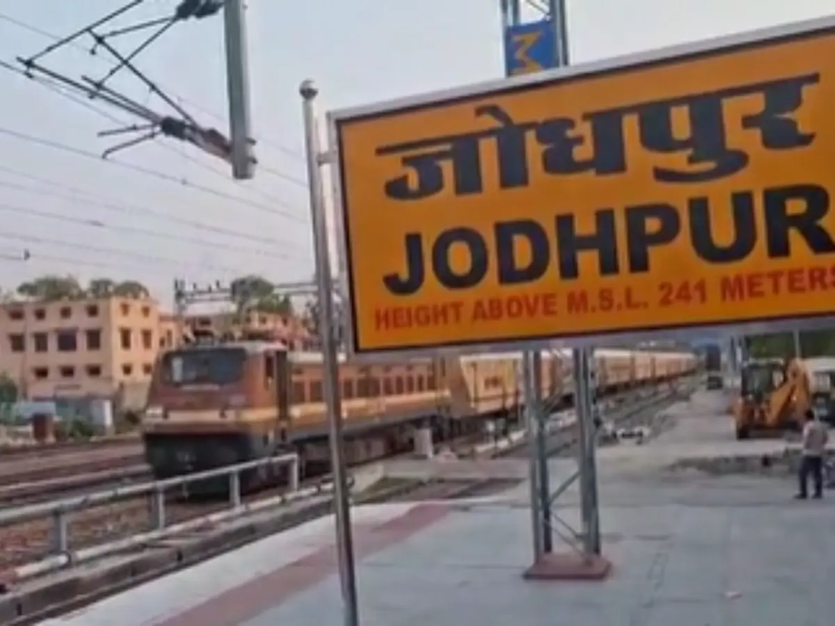 Jodhpur News: गंदगी फैलाने पर रेलवे की सख्त कार्रवाई, पौने दो लाख रुपए का जुर्माना वसूला