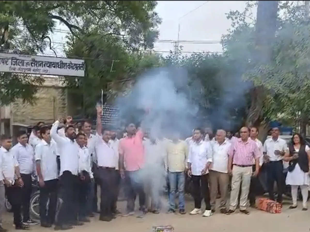 कोटपूतली में खुलेगा जिला न्यायालय, प्रमुख शासन सचिव बृजेंद्र जैन ने जारी किए आदेश कोटपूतली में खुलेगा जिला न्यायालय, प्रमुख शासन सचिव बृजेंद्र जैन ने जारी किए आदेश