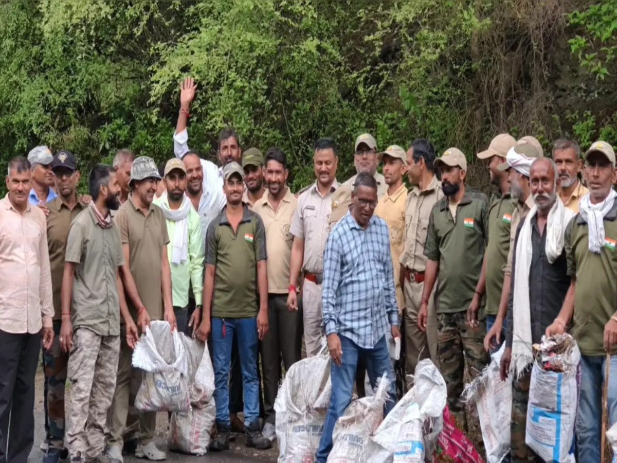 Alwar News: सरिस्का में नहीं अब नहीं फैलेगा प्रदूषण, रिजर्व के अंदर लगाई गई कटर मशीन