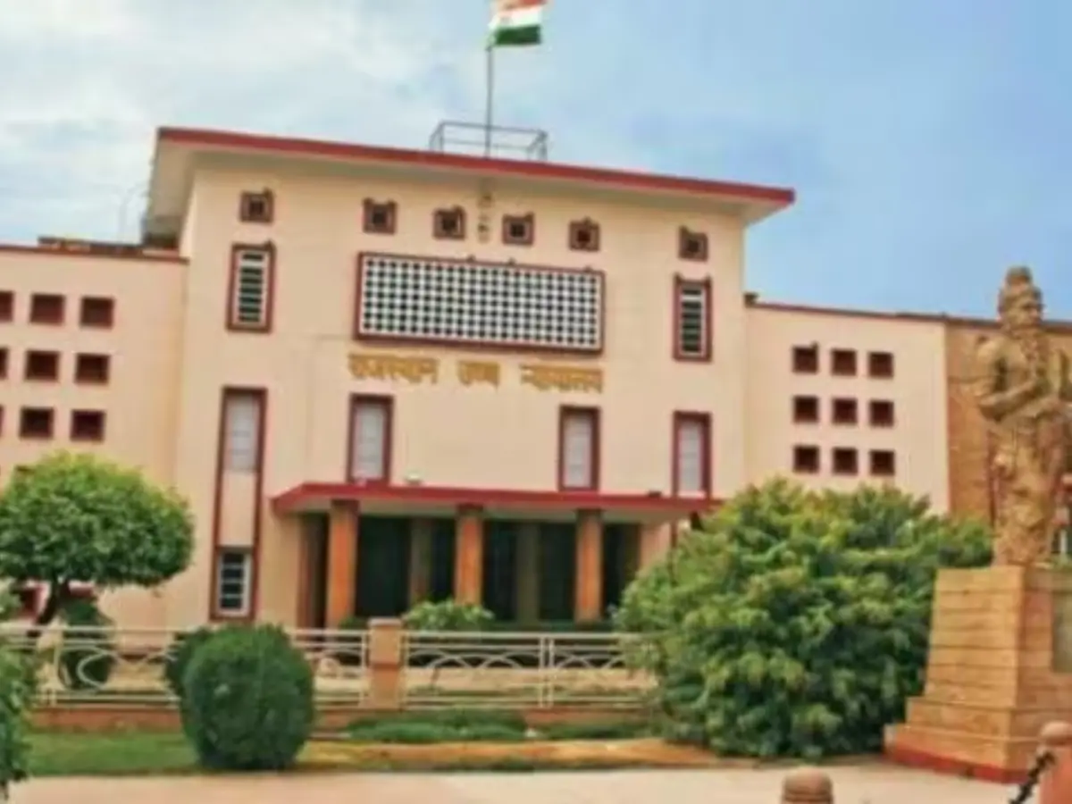 Jaipur News: सीनियर रेजिडेंटशिप न करने पर बॉन्ड राशि का भुगतान करेंगे डॉक्टर, मूल दस्तावेज वापस लेने के लिए हाईकोर्ट का आदेश