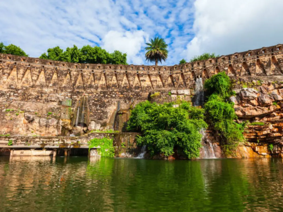 अभेद्य सुरक्षा