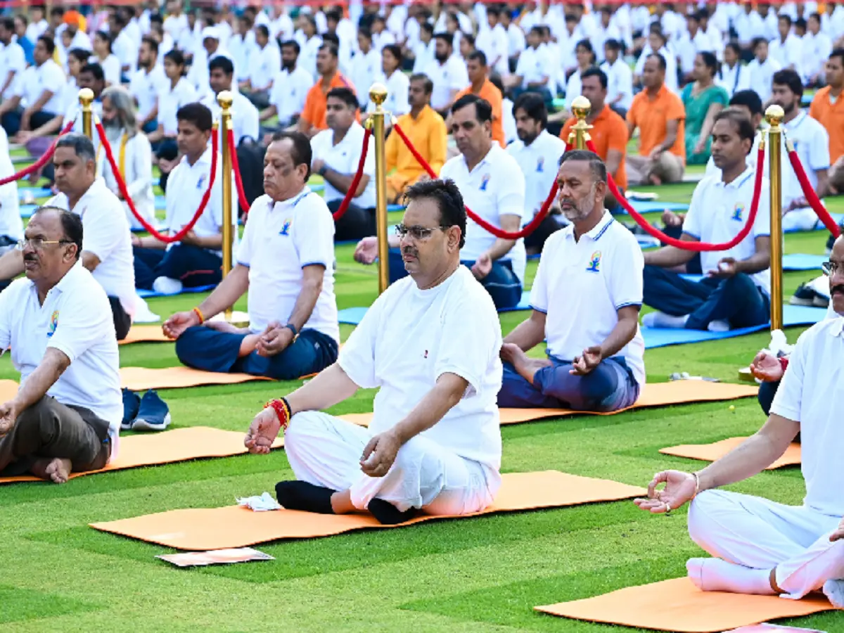 योग के रंग में रंगी बीजेपी! राजस्थान में 150+ स्थानों पर सामूहिक योग की तैयारी योग के रंग में रंगी बीजेपी! राजस्थान में 150+ स्थानों पर सामूहिक योग की तैयारी