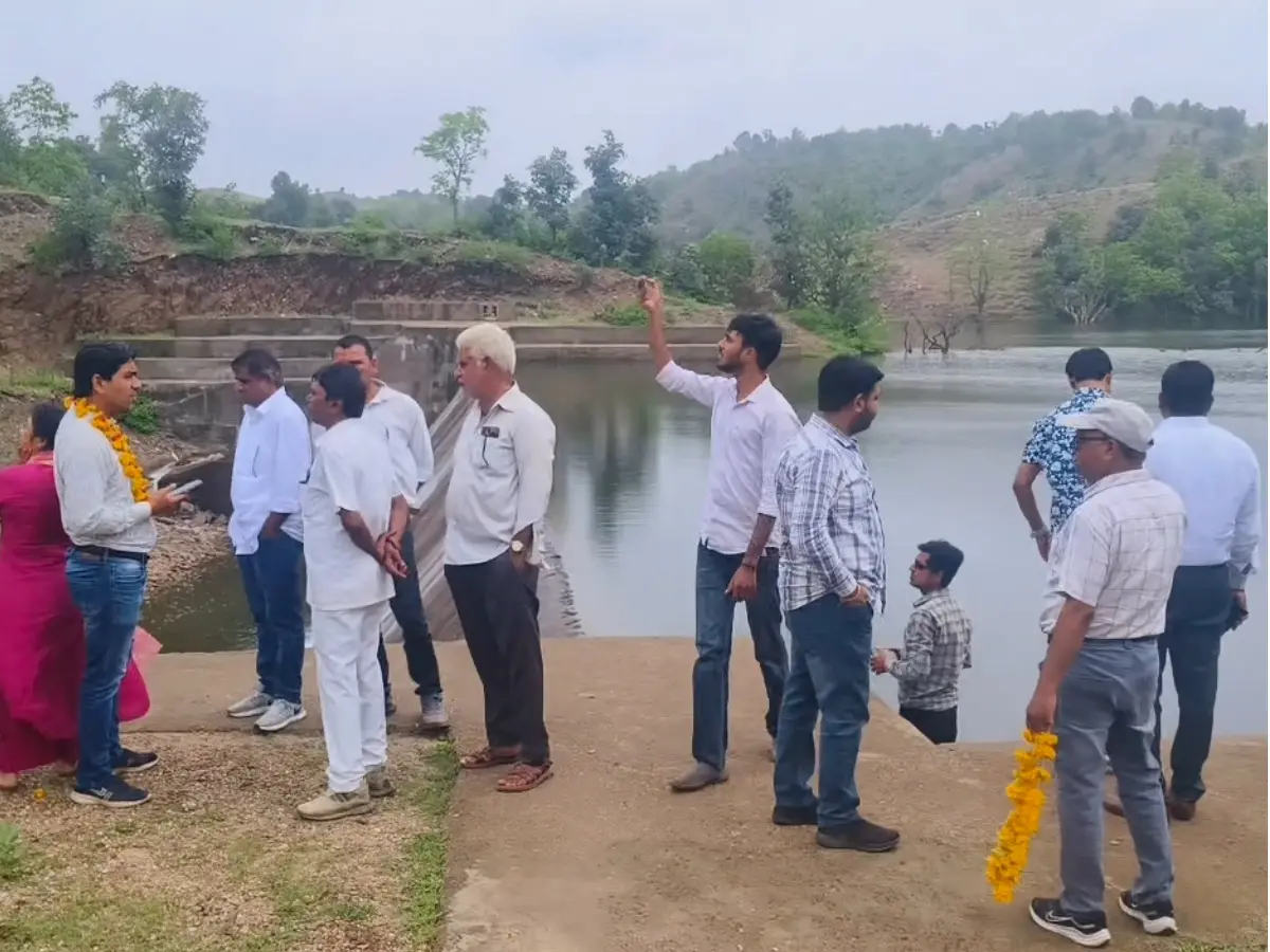 वंदे गंगा जल संरक्षण जन अभियान का दिखने लगा असर, चुंडावाड़ा डिप्टी तालाब की बढ़ी भराव क्षमता