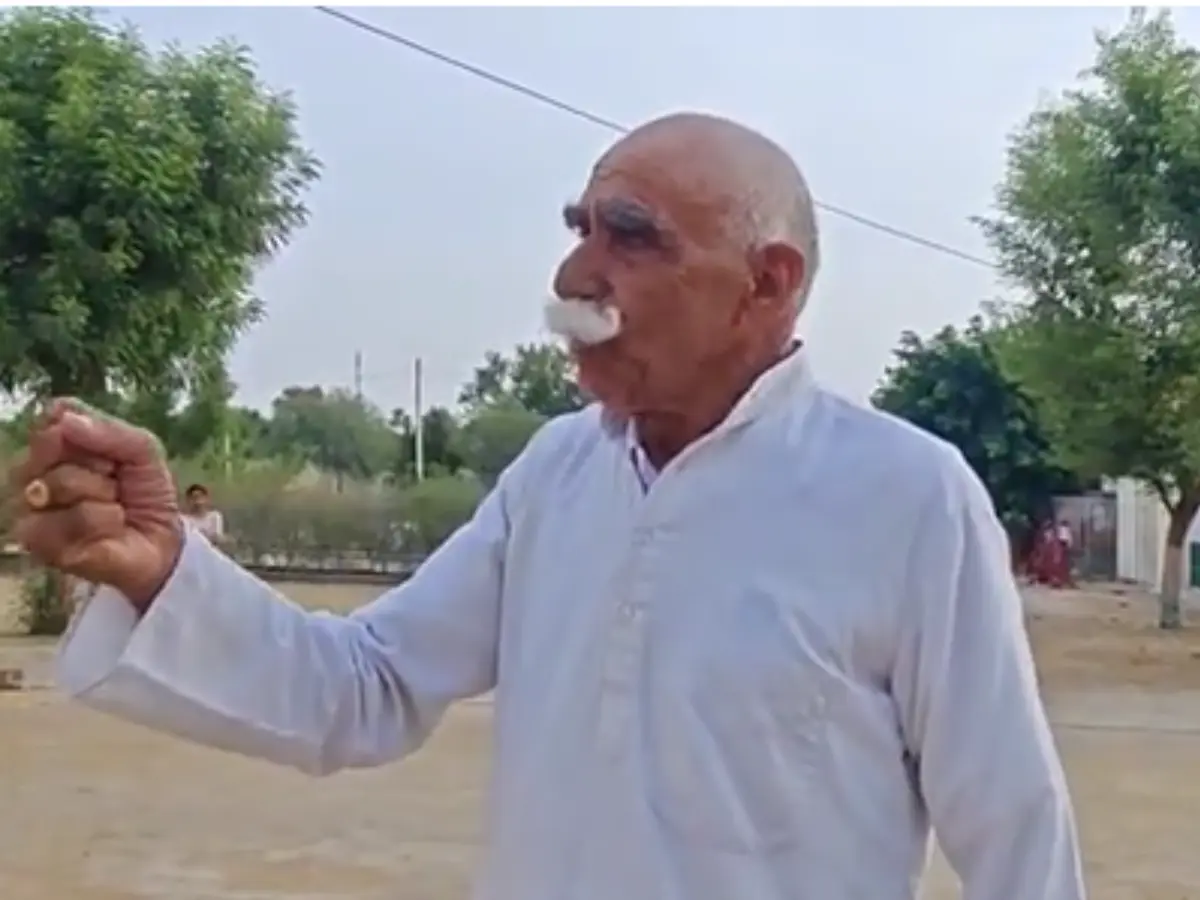 International Yoga Day 2025: 80 साल की उम्र में रोजाना पीते हैं तीन लीटर दूध, दौड़ में नौजवनों को देते हैं पछाड़, पढ़ें योग ने कैसे बदली शिव भगवान भाकर की जिंदगी
