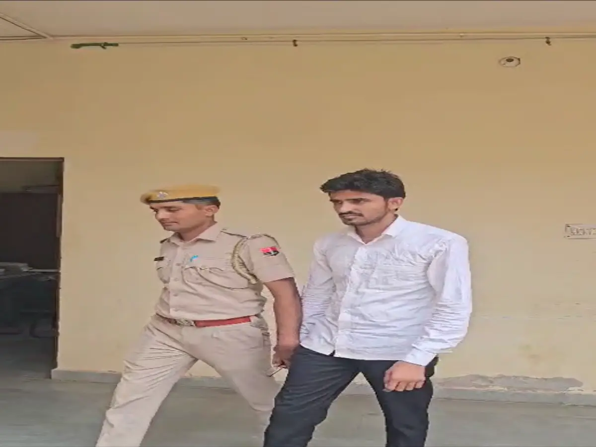 Sikar News: SSC जीडी परीक्षा में डमी कैंडिडेट बैठाने का मामला, पुलिस ने 1 और आरोपी किया गिरफ्तार, असली कैंडिडेट फरार