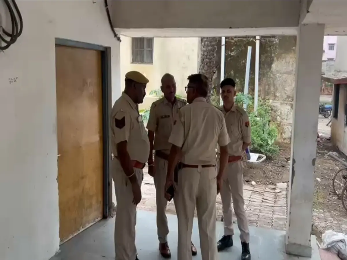 Banswara News: जमीन विवाद को लेकर खेत में खूनी संघर्ष, एक की मौत, 2 घायल