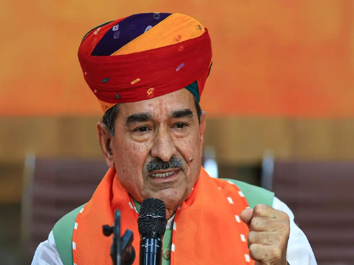Rajasthan Politics: राठौड़ का गहलोत पर कटाक्ष, बोले- हाथ की सफाई इतनी नहीं दिखाएं कि कांग्रेस साफ हो जाए Rajasthan Politics: राठौड़ का गहलोत पर कटाक्ष, बोले- हाथ की सफाई इतनी नहीं दिखाएं कि कांग्रेस साफ हो जाए