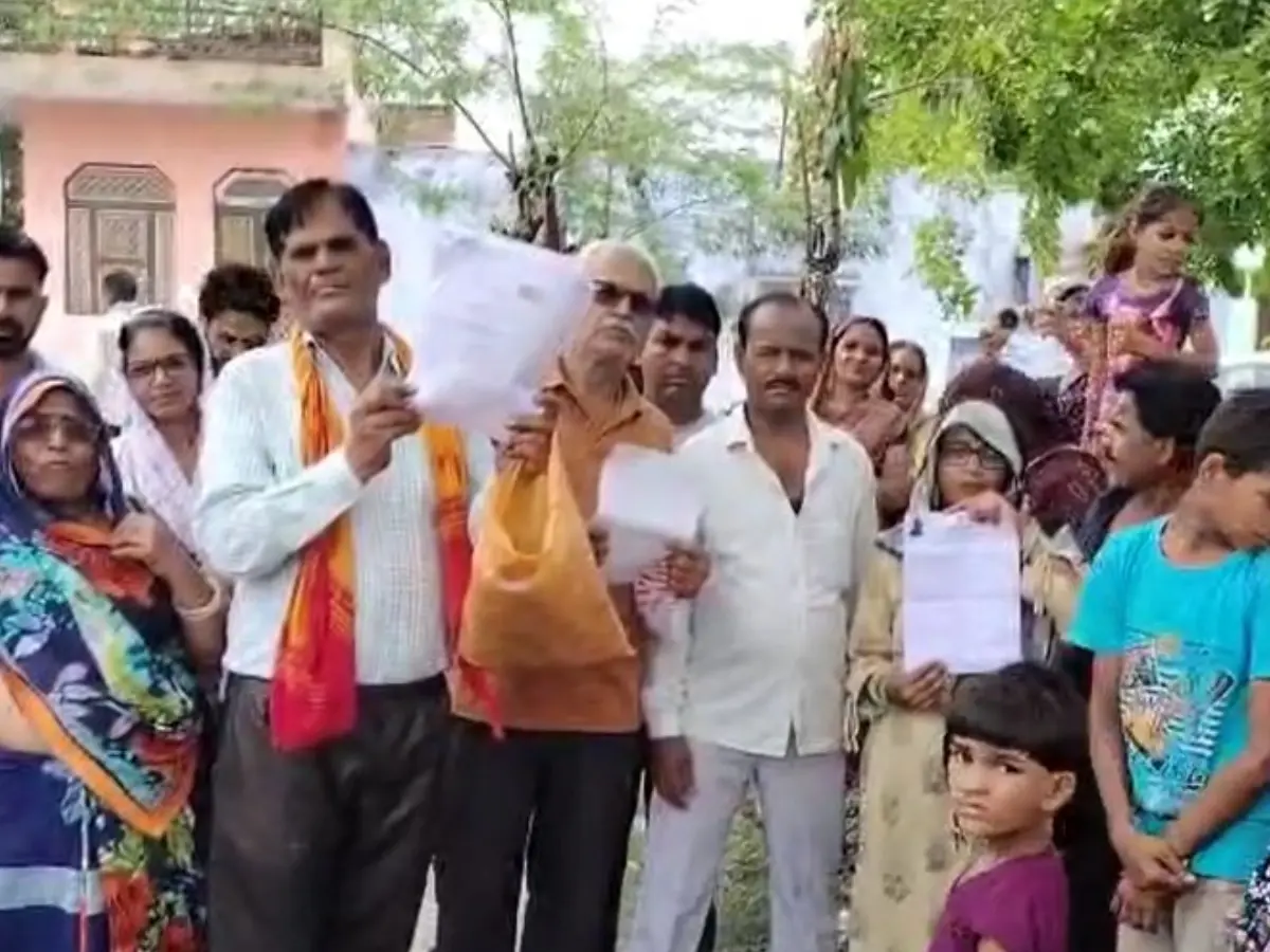 कोटा रेलवे के नोटिस से दहशत में सूर्य नगर के लोग, 30 साल पुराने मकानों पर चला बुलडोजर