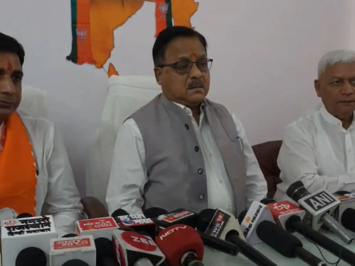 डॉ. राधा मोहन दास अग्रवाल का कार्यकर्ताओं को मंत्र, बोले- राजनीति नहीं राष्ट्रनीति को लक्ष्य बनाएं डॉ. राधा मोहन दास अग्रवाल का कार्यकर्ताओं को मंत्र, बोले- राजनीति नहीं राष्ट्रनीति को लक्ष्य बनाएं