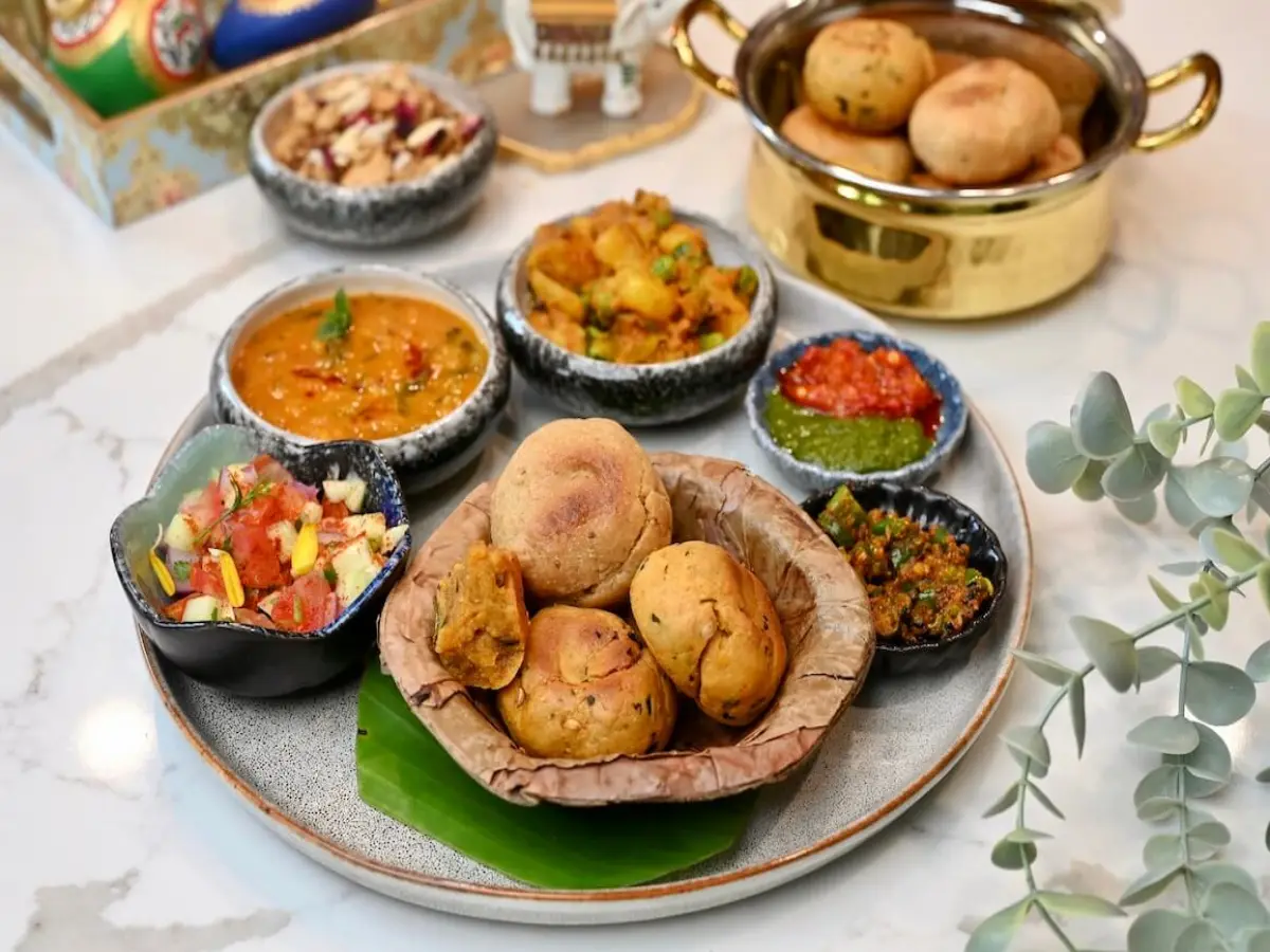 बाटी बनाना शुरू करें