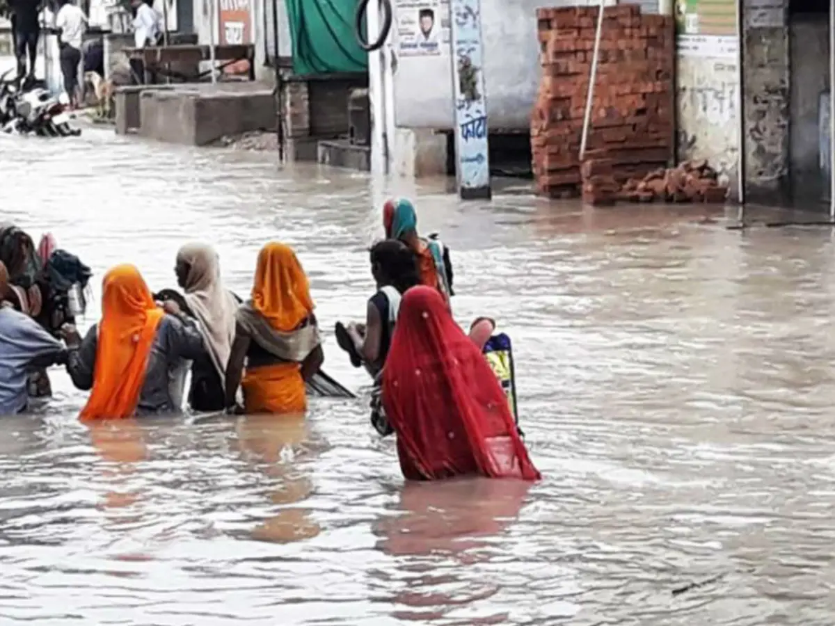 मोड़क में जलभराव