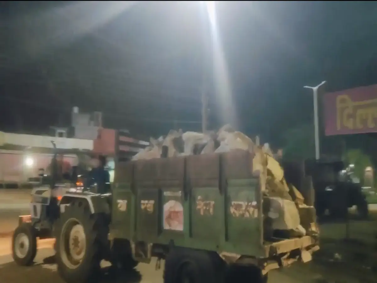 Khairthal Tijara News: खैरथल में नहीं रुक रहा माफियाओं का अवैध खनन, खुलेआम भाग रहे ट्रैक्टर