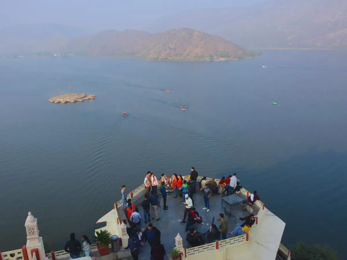 अलवर गए और इन खूबसूरत जगहों को नहीं देखा तो क्या देखा.. : alwar