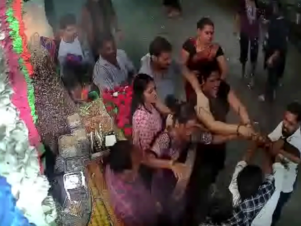 Khatu Shyam Ji: MP से आए भक्तों से दुकानदार ने की मारपीट, 4 आरोपी गिरफ्तार