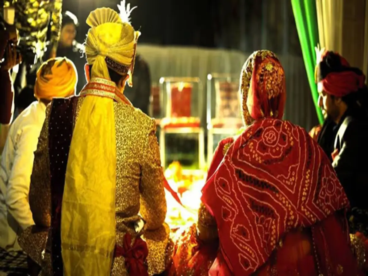 Rajasthan Crime: शादी के कुछ ही महीने बाद दुल्हन ने कर दिया कांड, साली ने जीजा.. Rajasthan Crime: शादी के कुछ ही महीने बाद दुल्हन ने कर दिया कांड, साली ने जीजा..
