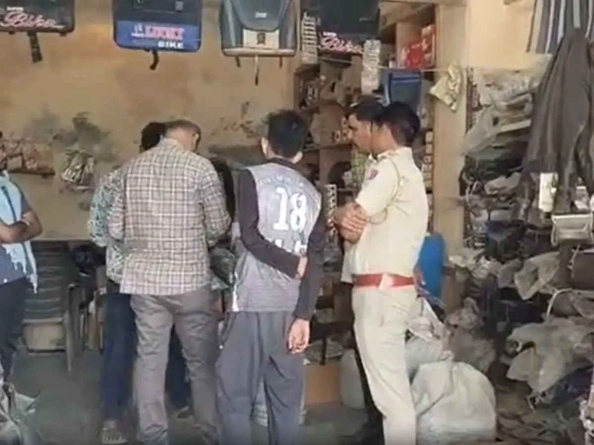 शख्स ने जहरीला पदार्थ खाकर दी अपनी जान, अस्पताल में चीख-चीखकर खोली परिवार की पोल