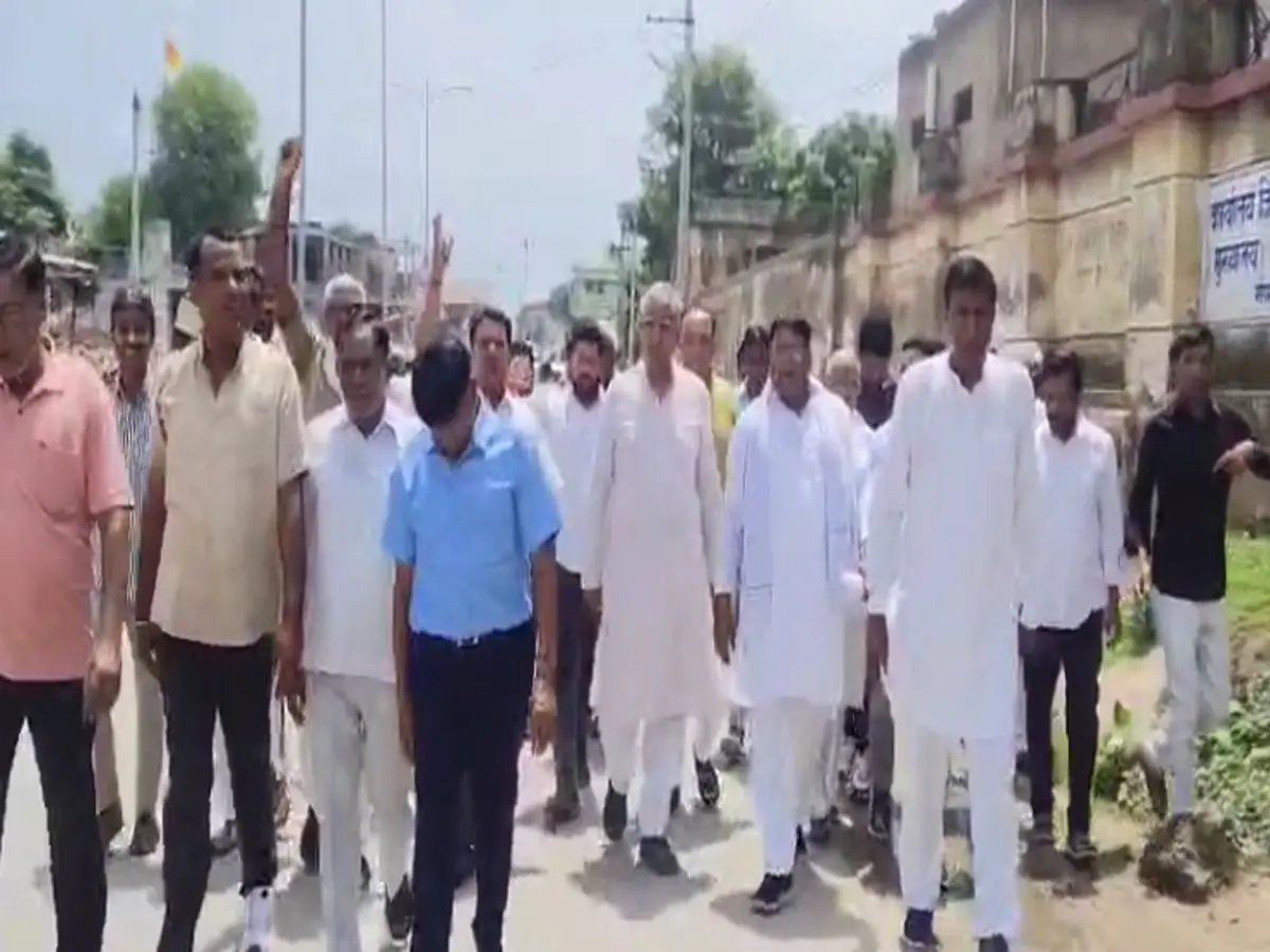 Sikar News: नीमकाथाना नगर परिषद को निरस्त करने पर कांग्रेस ने जताया विरोध