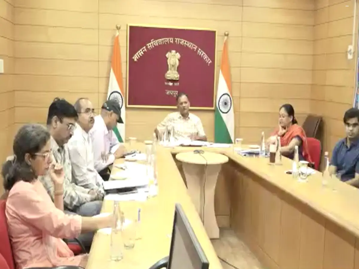 Jaipur News: बिहार के बाद राजस्थान में चलेगा SIR कार्यक्रम, वोटर सूची से अपात्र होंगे बाहर Jaipur News: बिहार के बाद राजस्थान में चलेगा SIR कार्यक्रम, वोटर सूची से अपात्र होंगे बाहर