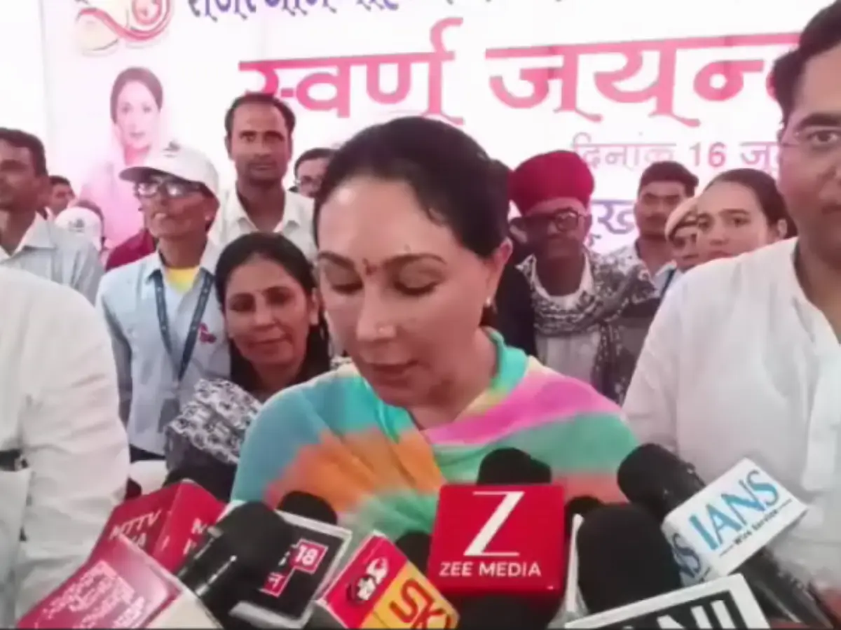 अजमेर दौरे पर रही डिप्टी सीएम दीया कुमारी, दिव्यांगजनों के साथ बिताए पल