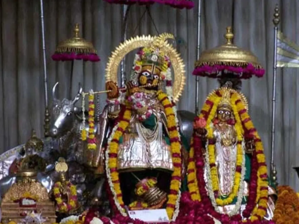 Jaipur: गोविंददेवजी सरकार से लगा रहे रहे हैं सुविधा की अर्जी, ये हैं 14 सुझाव!