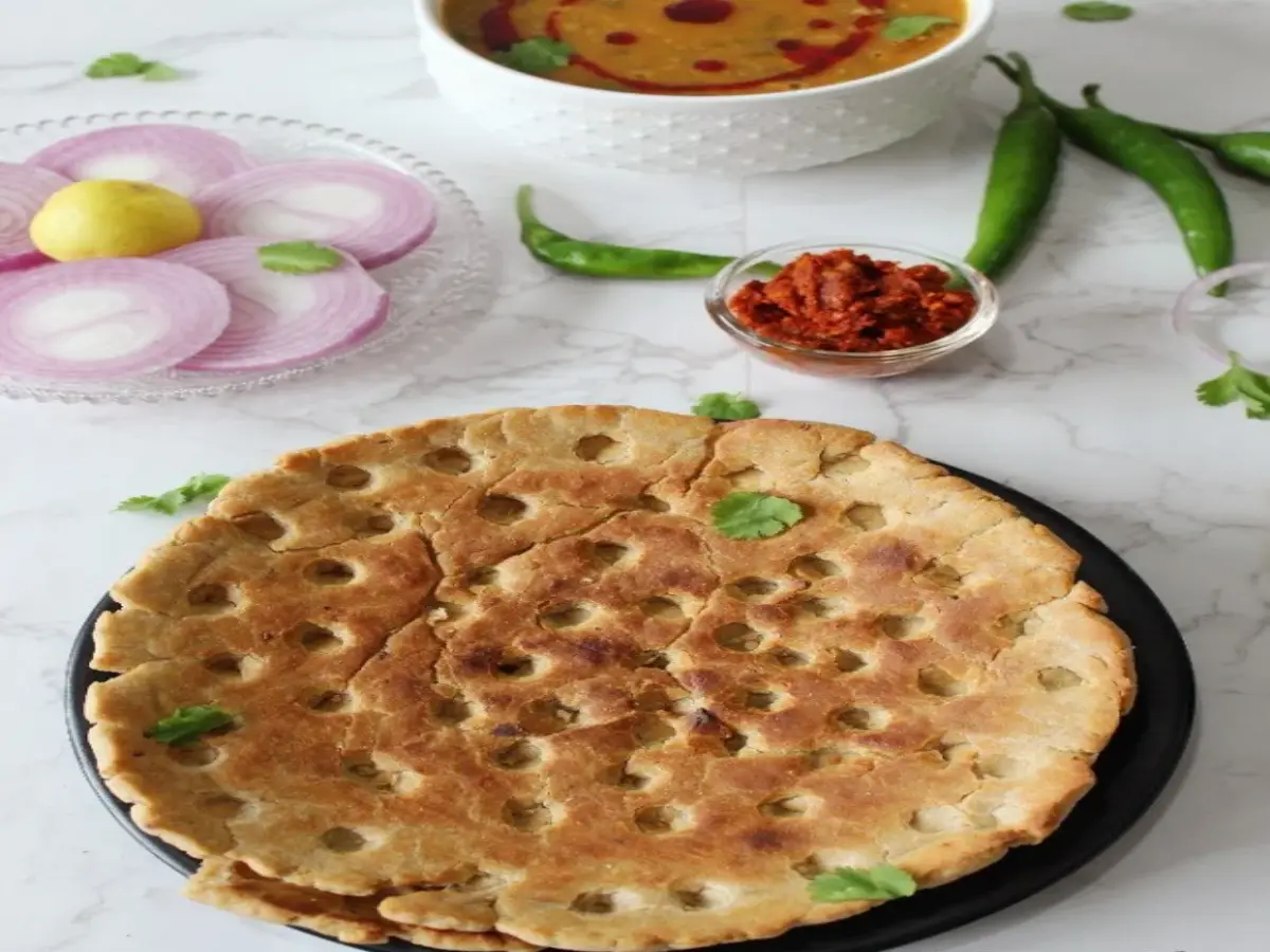 Naveed Raja Roti Rajwari Roti | सिर्फ 2 चीजों में तैयार होती है ये देसी रोटी