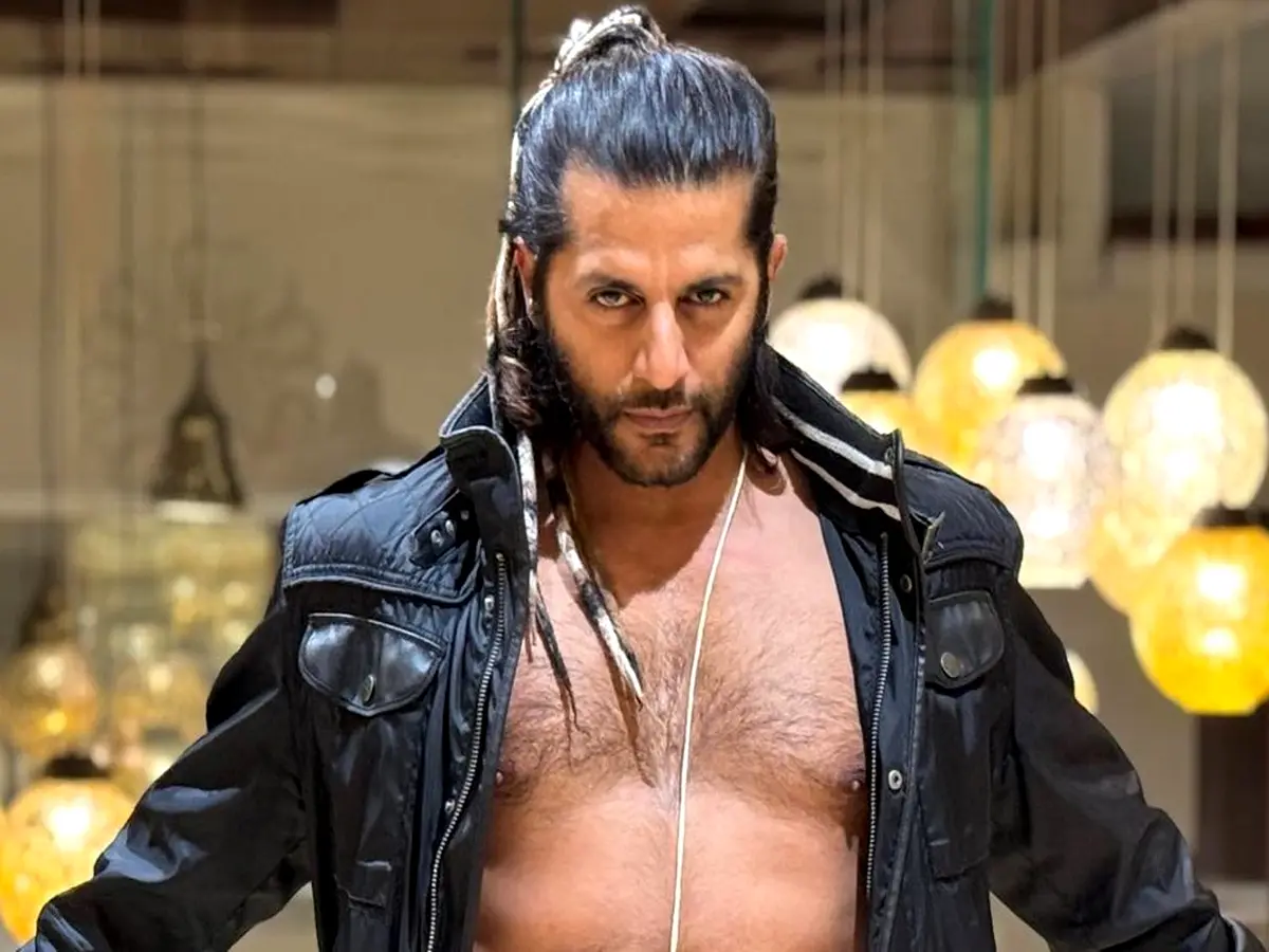 actor Karanvir bohra photos